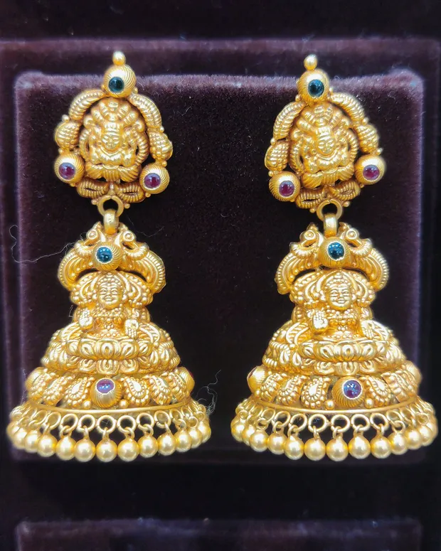 Lakshmi jhumka