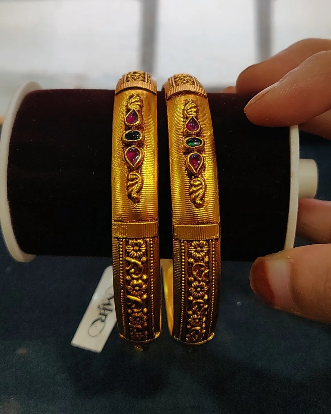 Fluted bangles